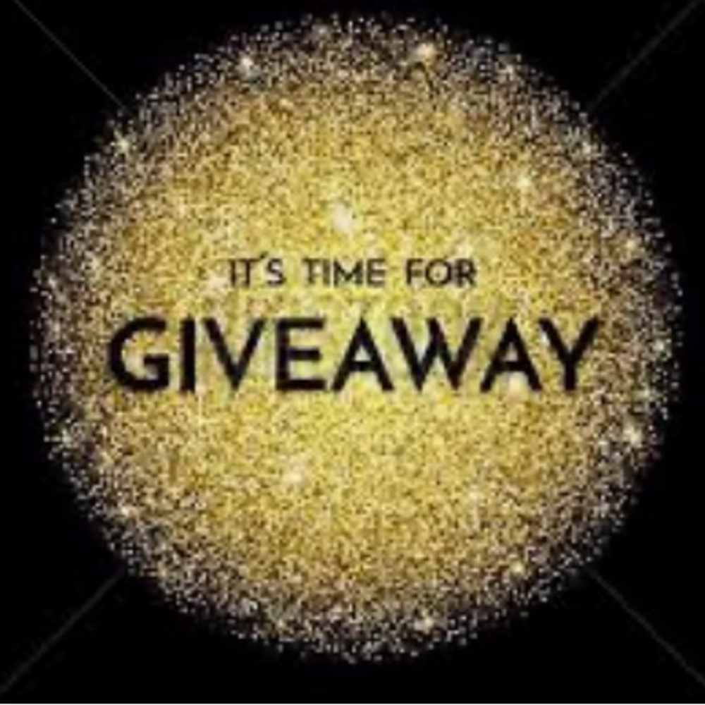 GIVEAWAY TIME!